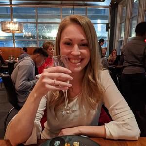 Meet your Posher, Claire